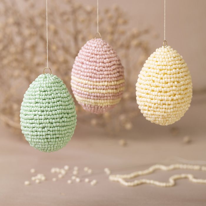 Egg med rocaiperler