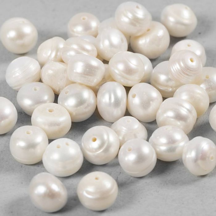 Ferskvannsperler, dia. 4 mm, hullstr. 1 mm, Perforert på tvers, perlemor, 40 stk./ 1 pk.