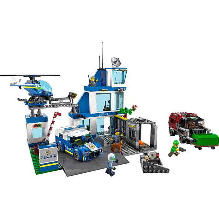 LEGO® City Politistasjon, 668 deler/ 1 pk.