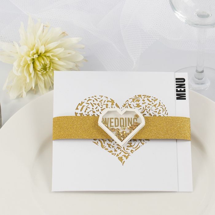 Menykort til bryllup pyntet med glitter designpapir i gull og shaker sticker