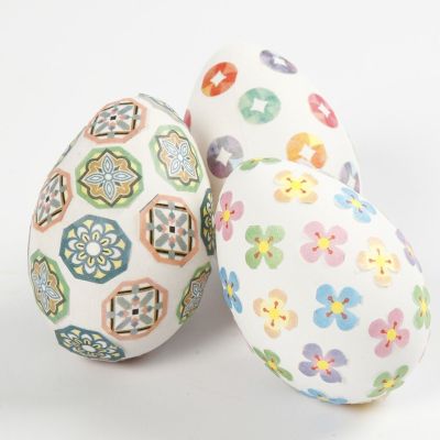 Egg pyntet med masking tape
