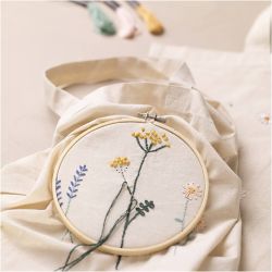 Start DIY Kit Broderi